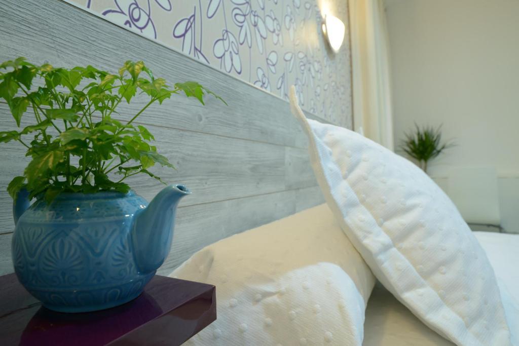 Nersan Hotel Madrid Exterior photo